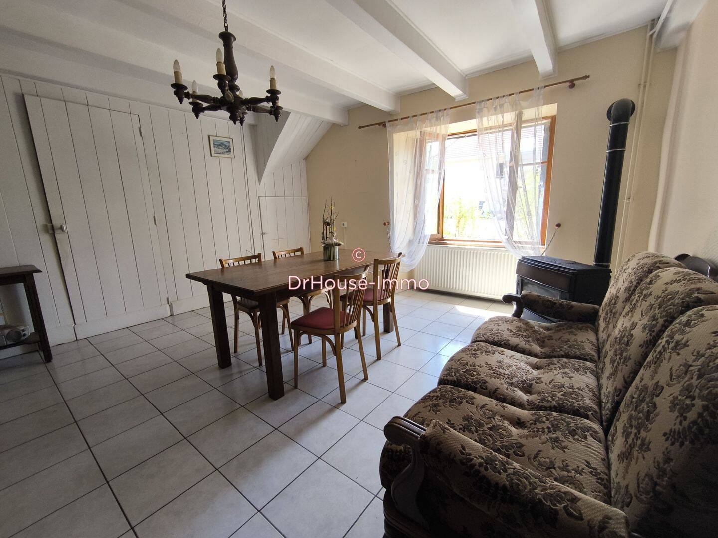 Maison 5 pièces 165 m² · à Soye · 165 m² · 105 000 €