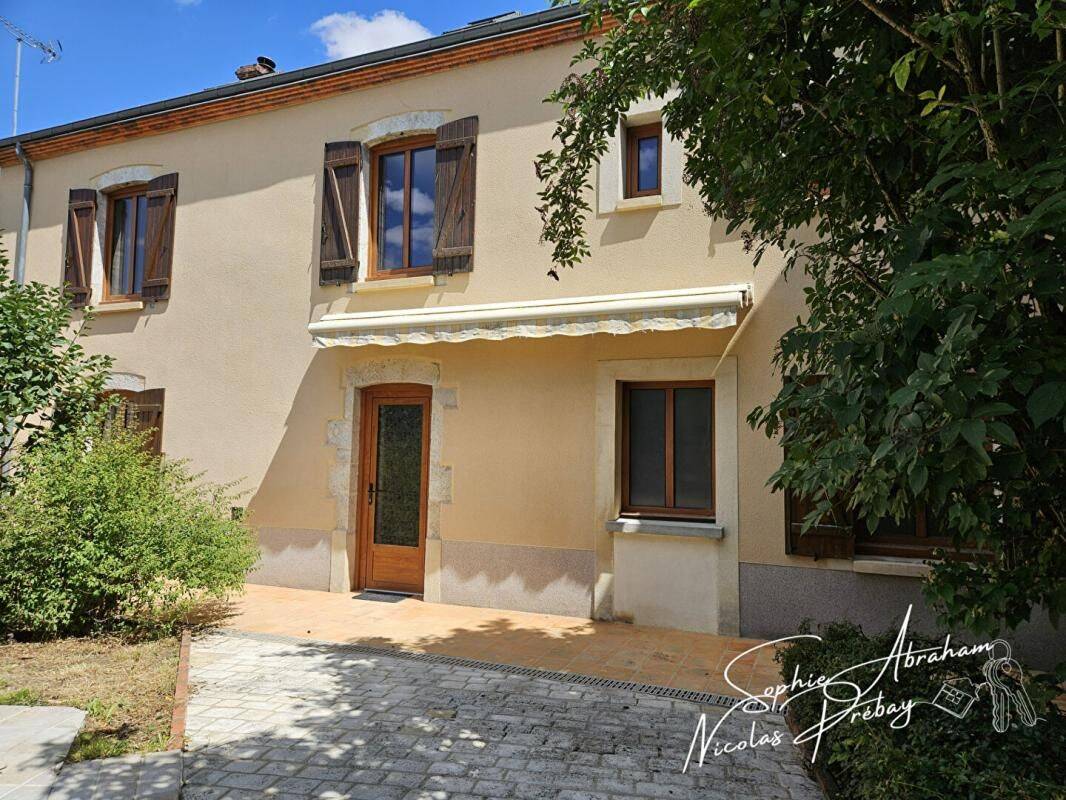 Maison 6 pièces 138 m² · à Janville-en-Beauce · 138 m² · 219 500 €