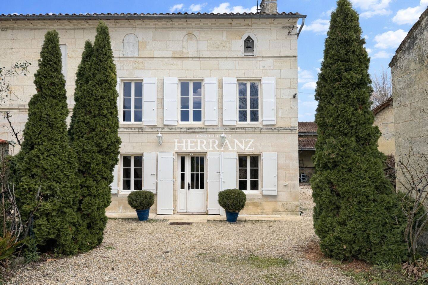 Maison 7 pièces 160 m² · à Izon · 160 m² · 317 500 €
