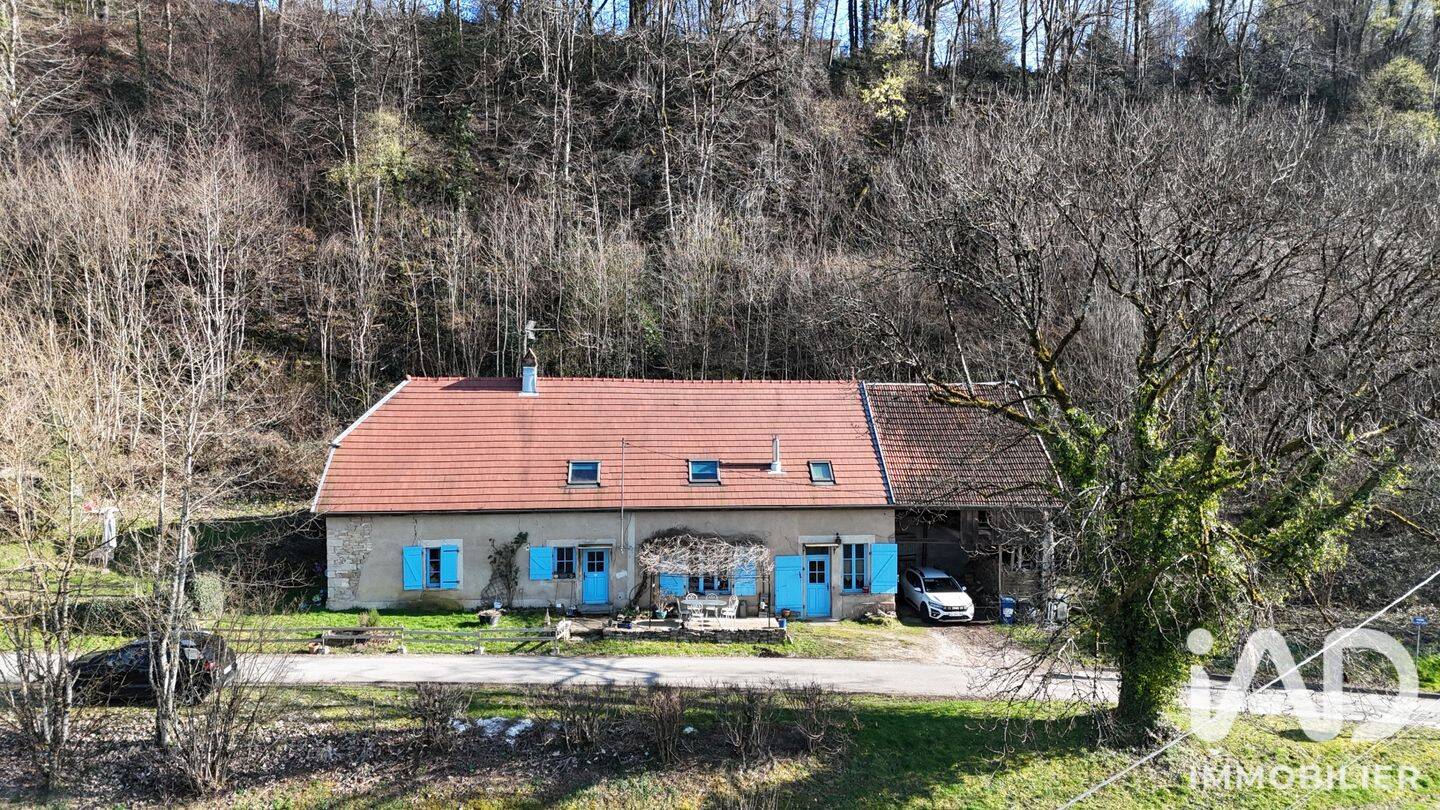 Maison 6 pièces 172 m² · à Châtillon-le-Duc · 172 m² · 290 000 €