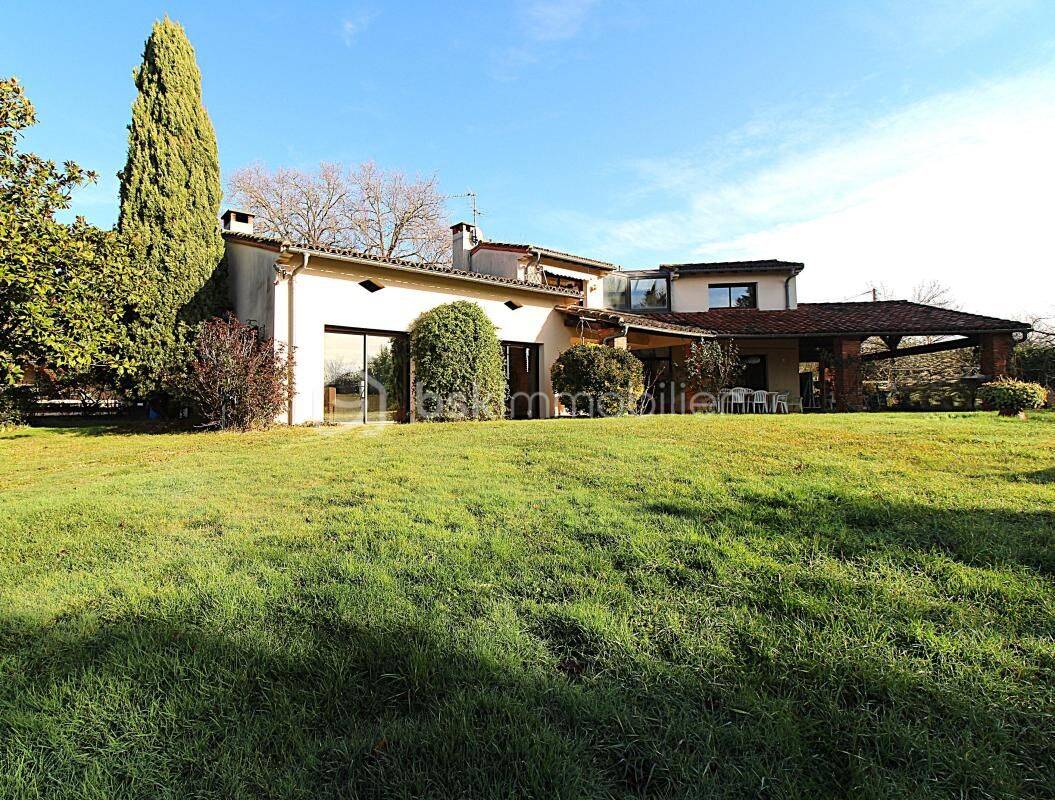 Maison 6 pièces 204 m² · à Montrabé · 204 m² · 590 000 €