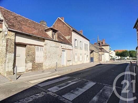 Appartement à louer 450 € 2 pièces 1 chambre 43 m² 1er étage Venette 60280