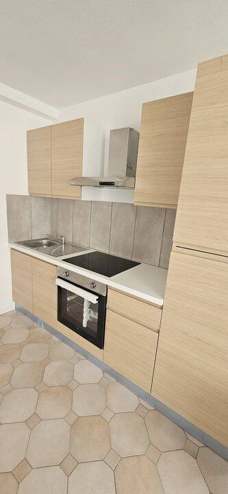 1 pièce 11 m² · à Lyon 7ème Arrondissement · 11 m² · 550 €/mois