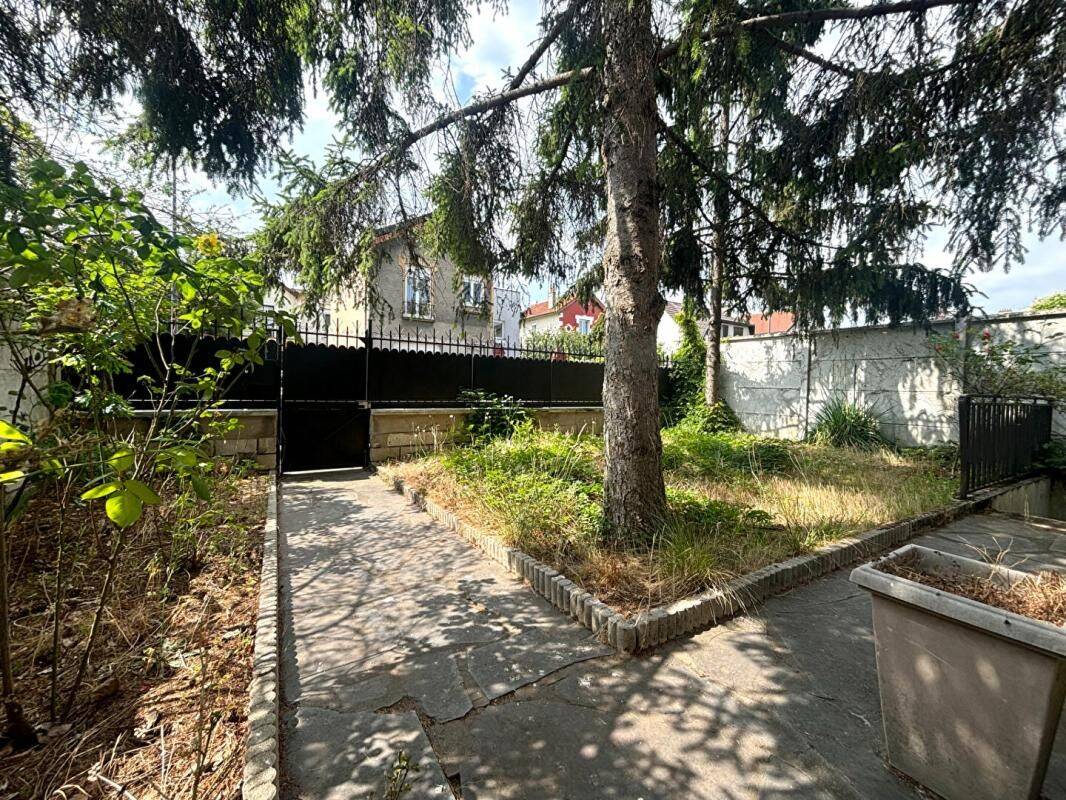Maison 8 pièces 157 m² · à Maisons-Alfort · 157 m² · 695 000 €