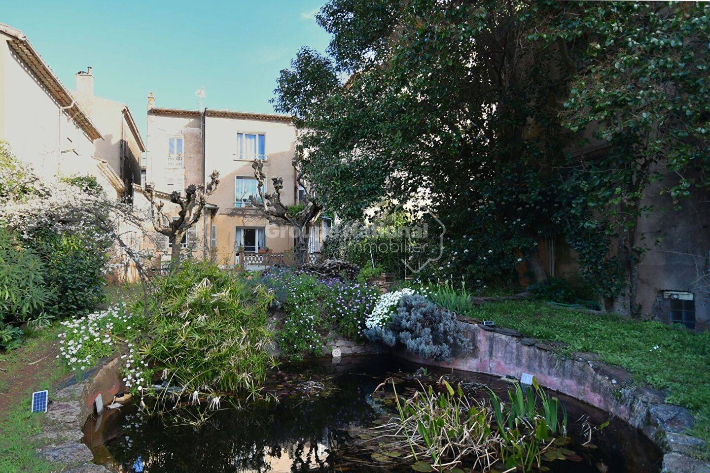 Maison 13 pièces 320 m² · à Gonfaron · 320 m² · 470 000 €