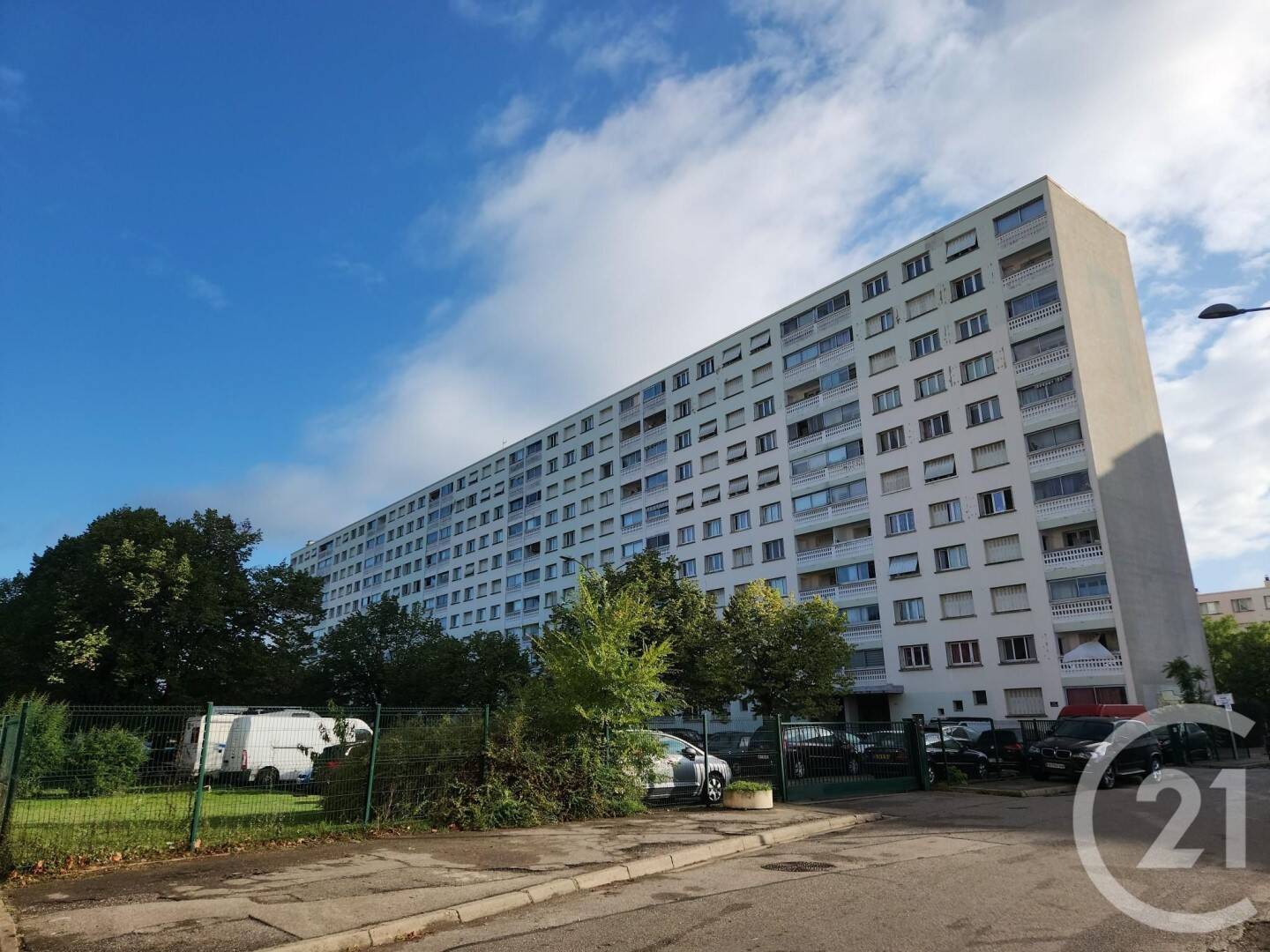 Appartement 4 pièces 70 m² · à Villeurbanne · 70 m² · 153 000 €