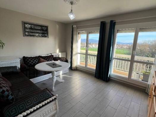 Appartement à vendre 141 000 € 5 pièces 4 chambres 83 m² Étage 5/8 Le Plan Valence 26000