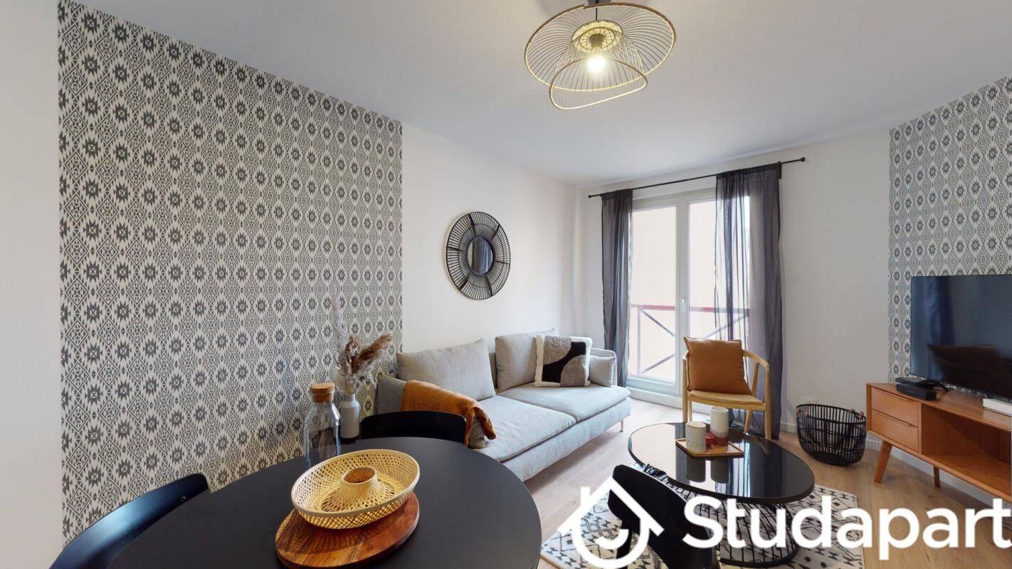 1 pièce 13 m² · à Rouen · 13 m² · 430 €