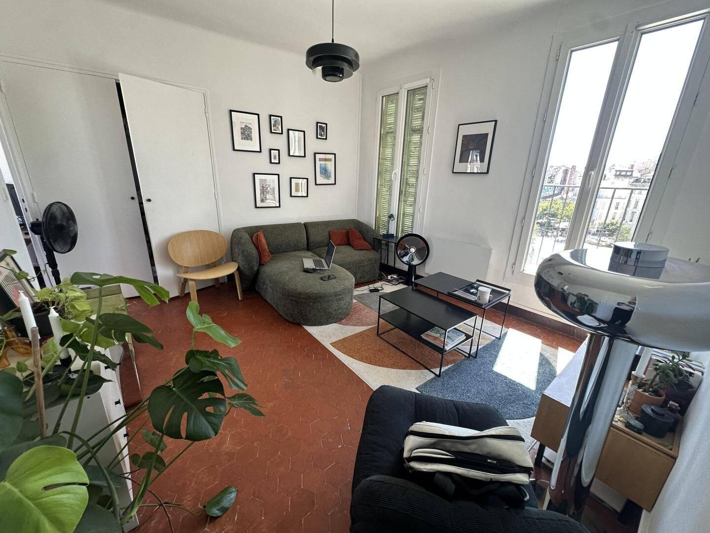 Appartement 3 pièces 52 m² · à Marseille 6ème Arrondissement · 52,3 m² · 975 €