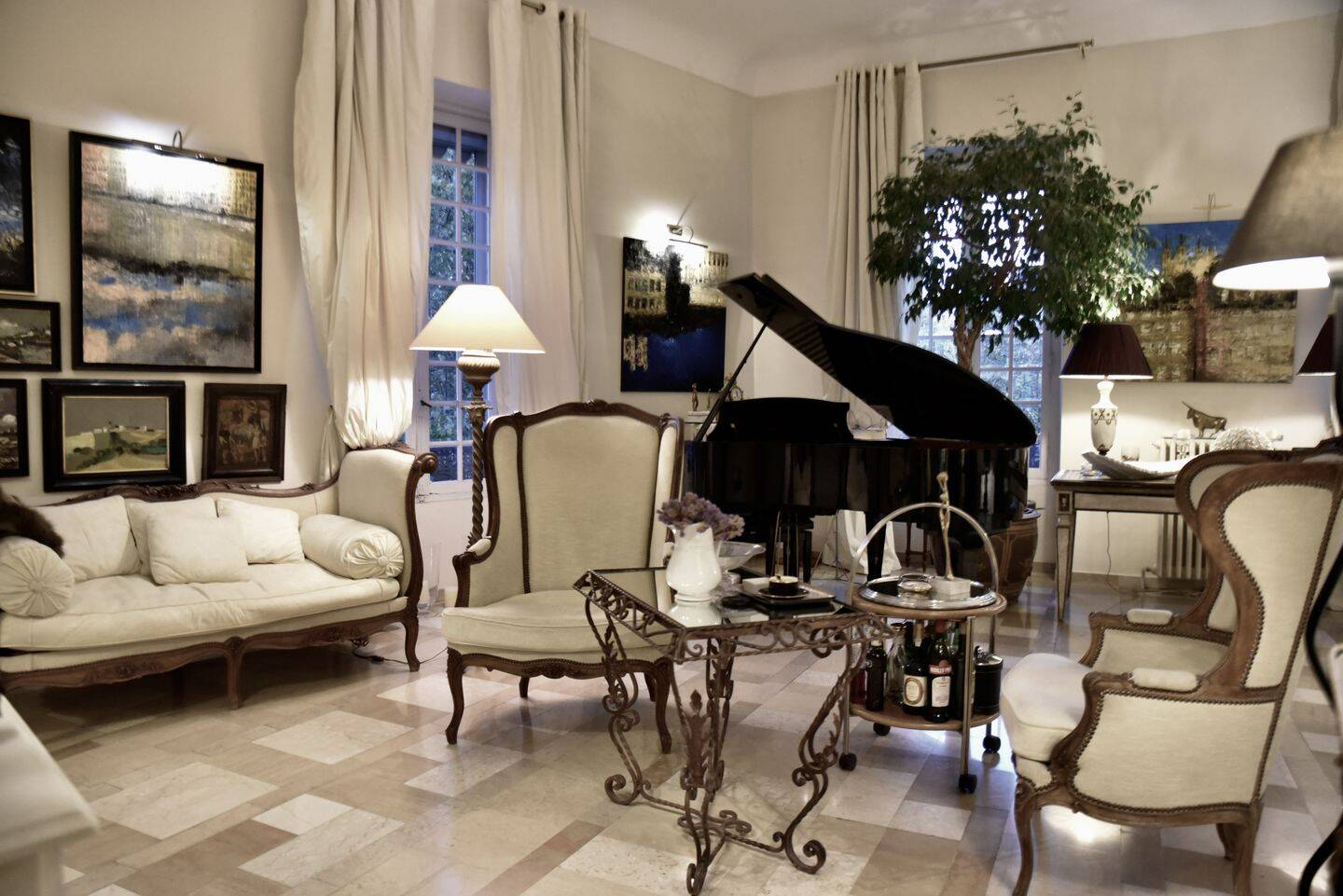Appartement 6 pièces 283 m² · à Nîmes · 283 m² · 987 000 €