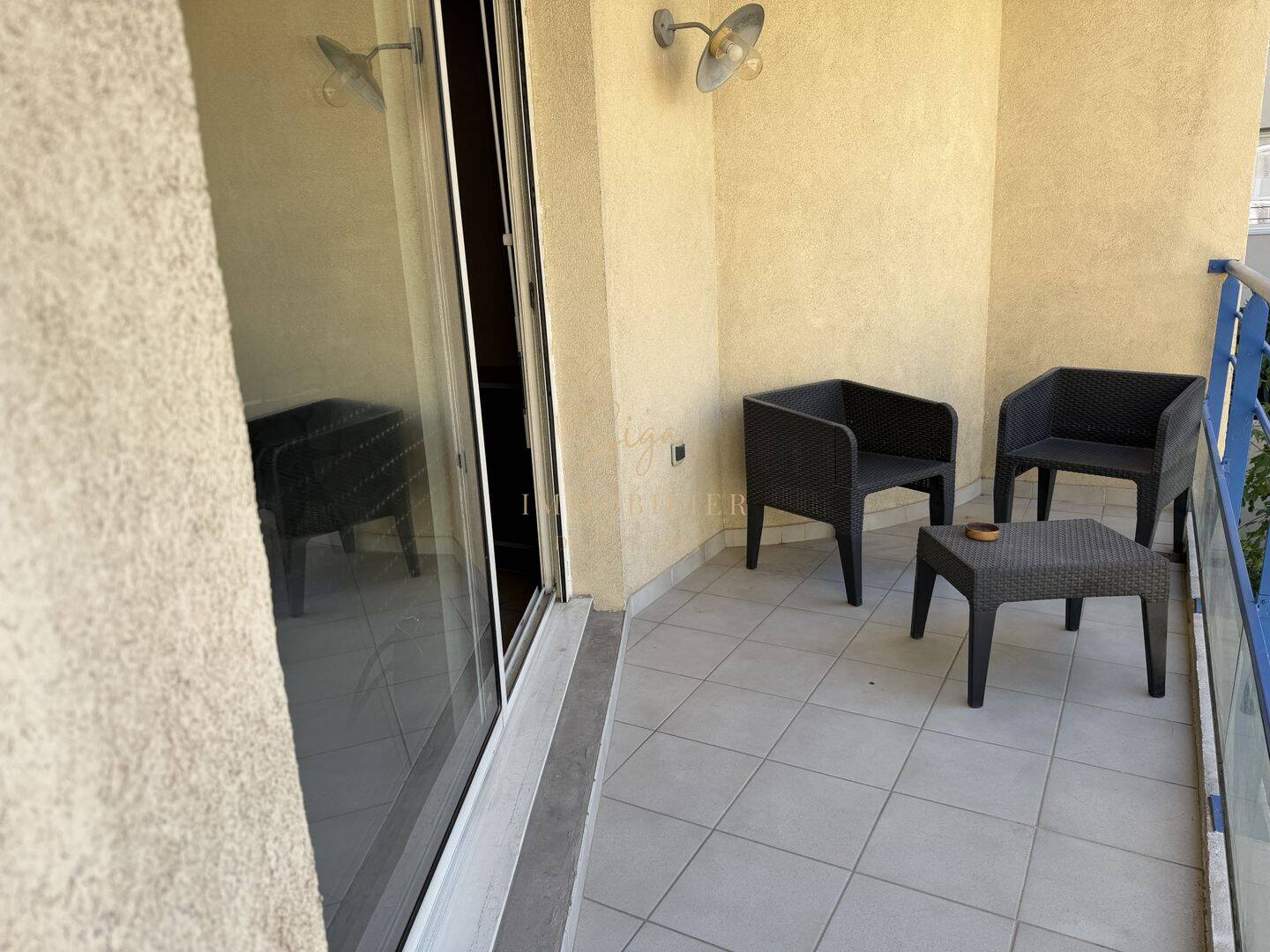Appartement 1 pièce 28 m² · à Marseille 8ème Arrondissement · 27,6 m² · 699 €