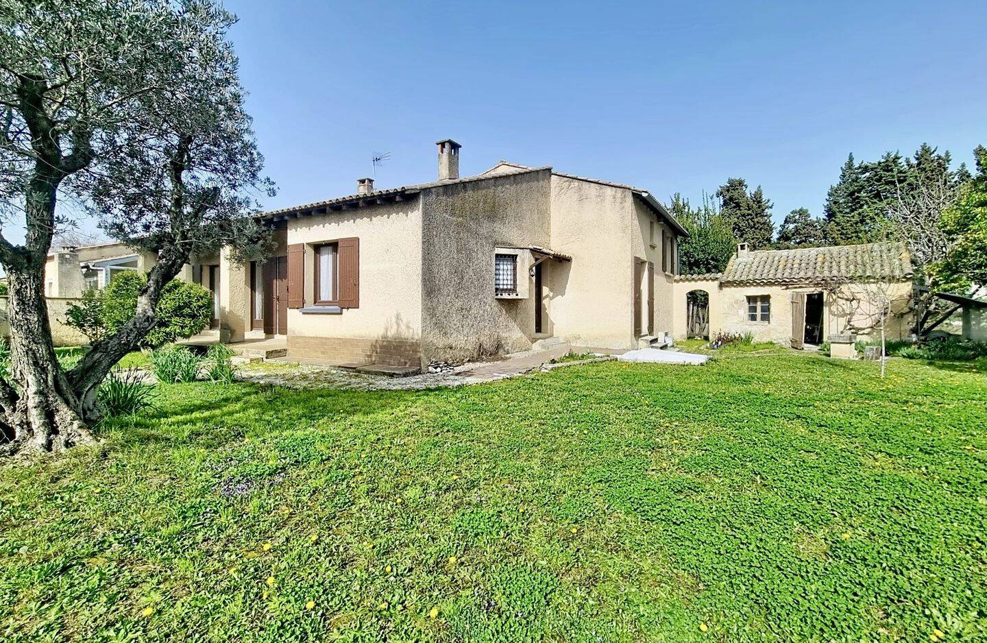 Maison 6 pièces 110 m² · à Avignon · 110 m² · 299 000 €