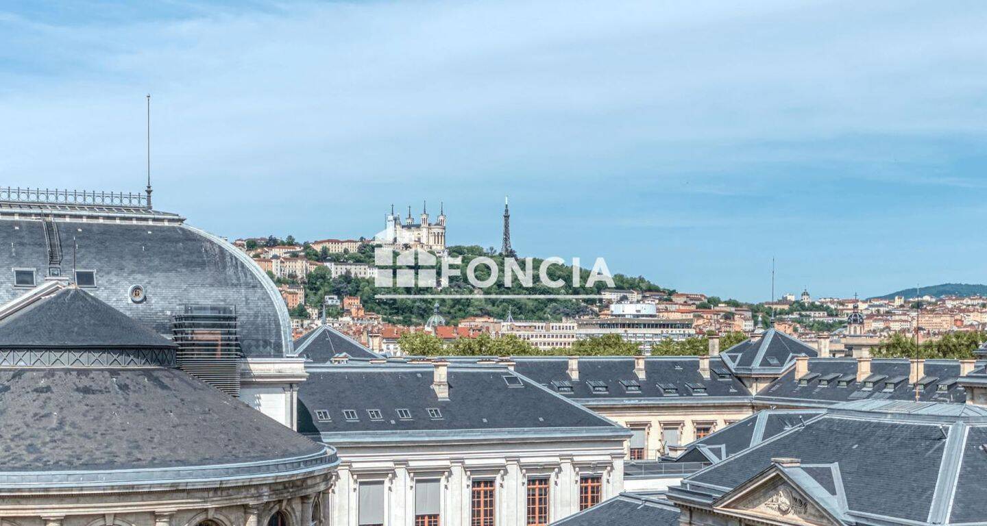 Appartement 2 pièces 49 m² · à Lyon 7ème Arrondissement · 48,6 m² · 240 000 €