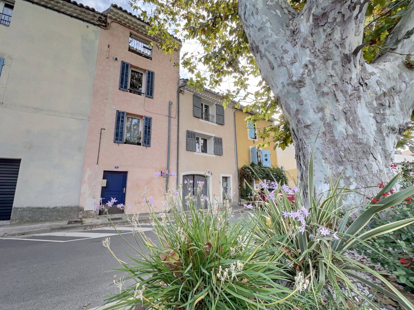 Appartement 2 pièces 49 m² · à Lambesc · 49 m² · 750 €
