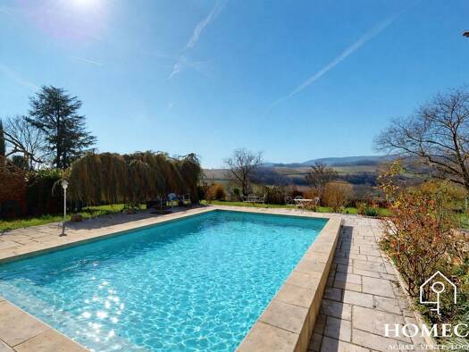Villa à vendre 1 150 000 € 10 pièces 6 chambres 330 m² 5 438 m² de terrain Cogny 69640