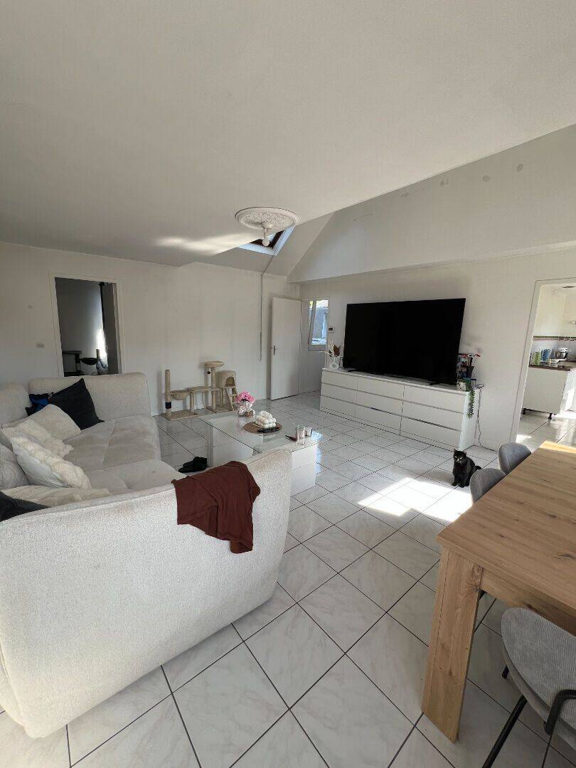 Appartement 3 pièces 88 m² · à Bolbec · 88,1 m² · 673 €/mois