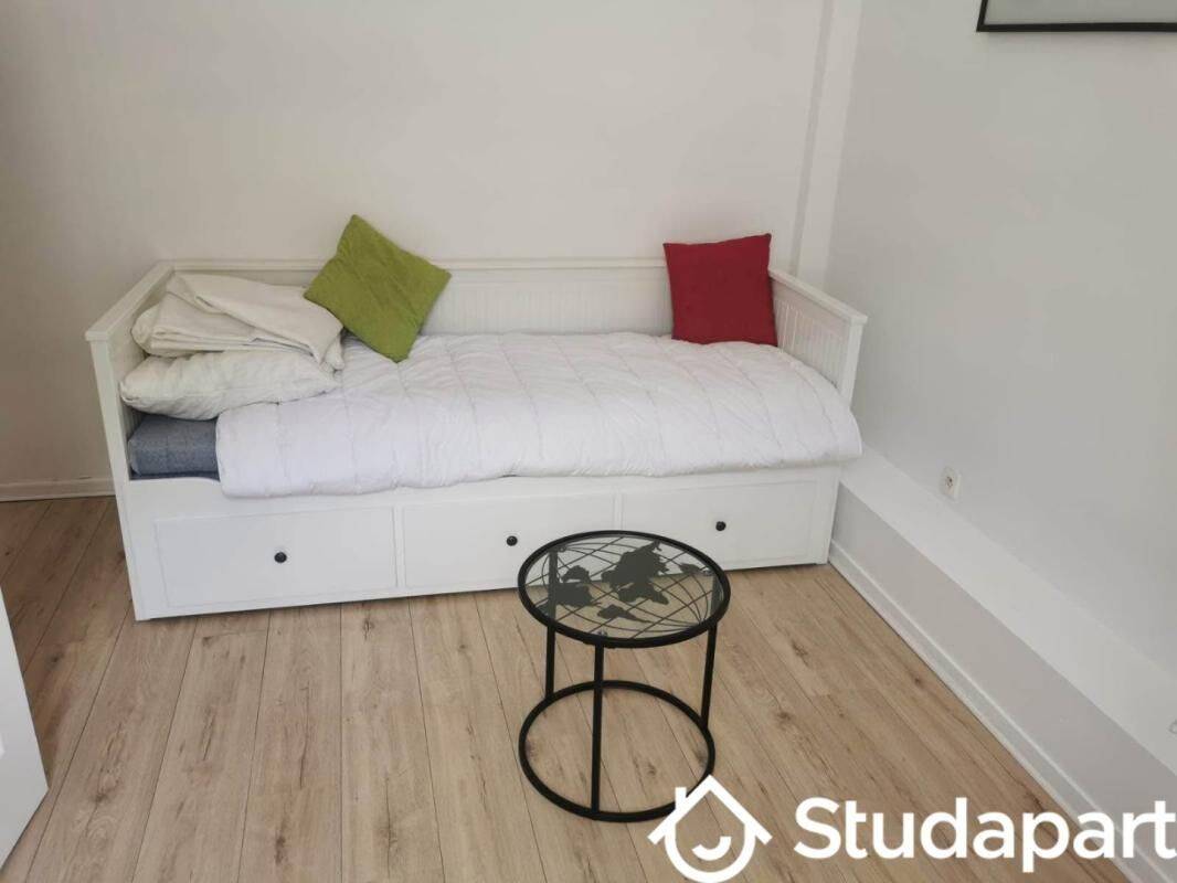 Appartement 1 pièce 14 m² · à Nantes · 14 m² · 685 €
