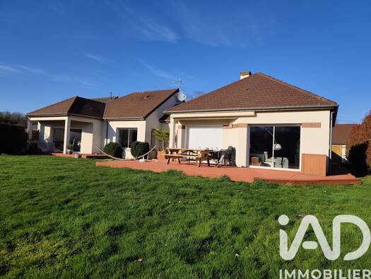 Maison à vendre 568 000 € 7 pièces 4 chambres 220 m² 2 600 m² de terrain Illiers-Combray 28120