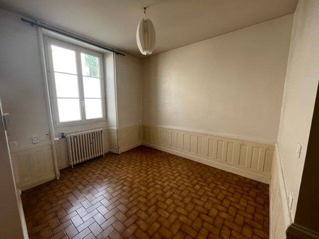 Maison 3 pièces 86 m² · à Angers · 86 m² · 800 €