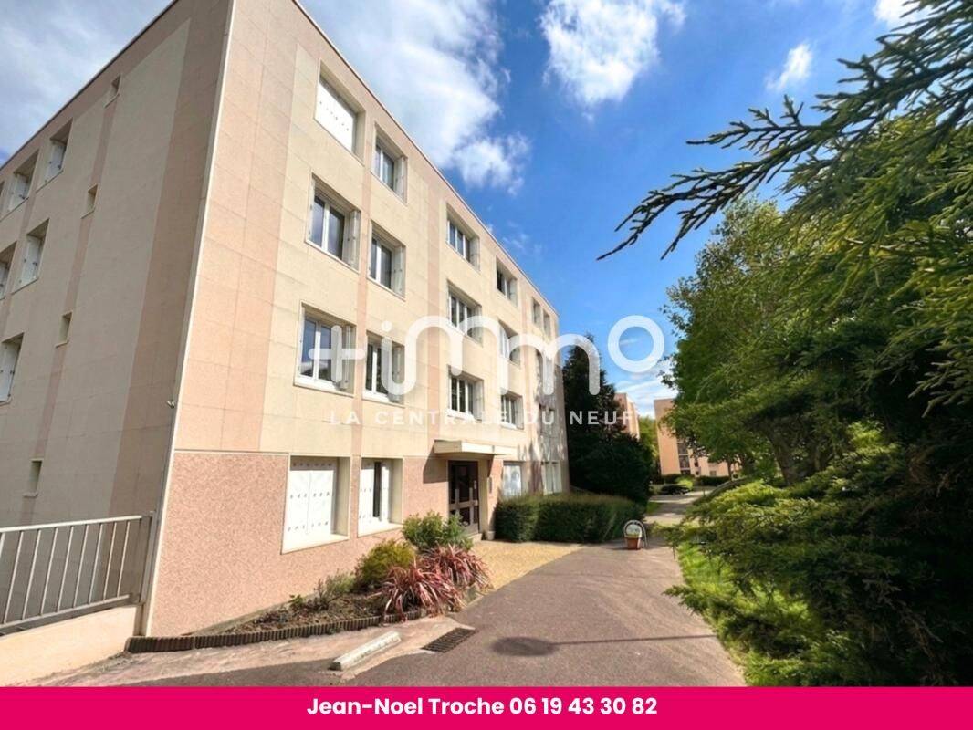 Appartement 4 pièces 79 m² · à Canteleu · 79 m² · 107 000 €
