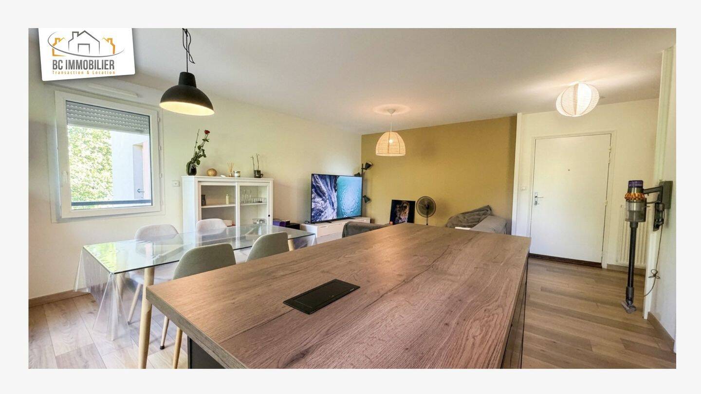 Appartement 3 pièces 67 m² · à Cessy · 66,6 m² · 1 600 €/mois
