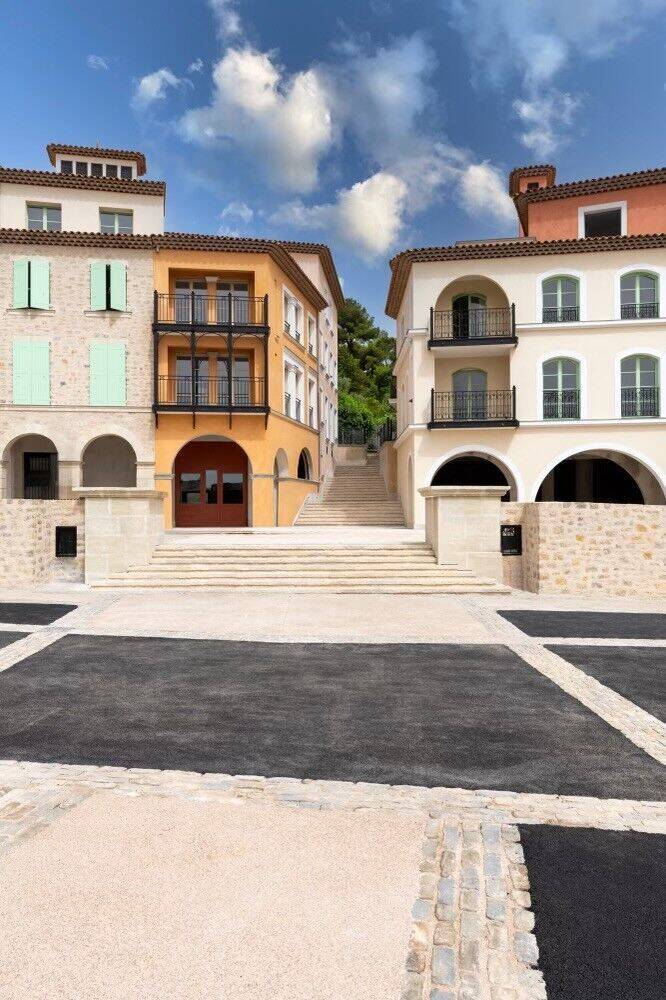 Appartement 5 pièces 123 m² · à Le Rouret · 122,9 m² · 1 830 €/mois