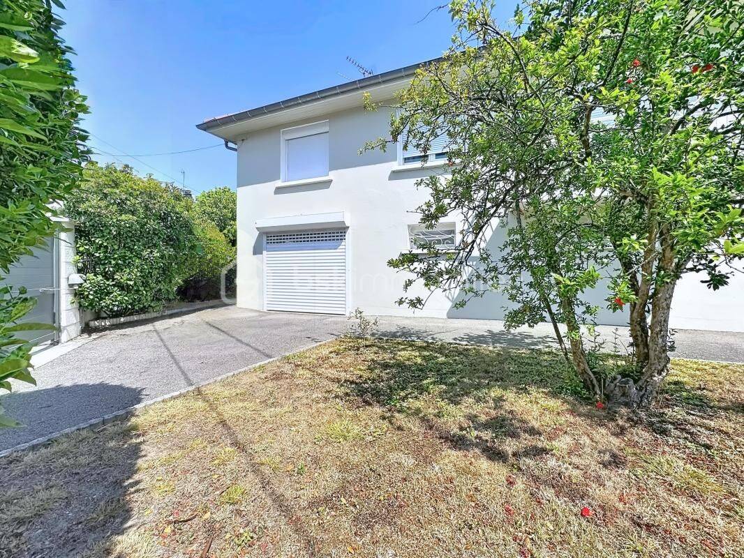 Maison 4 pièces 74 m² · à Échirolles · 74 m² · 339 000 €