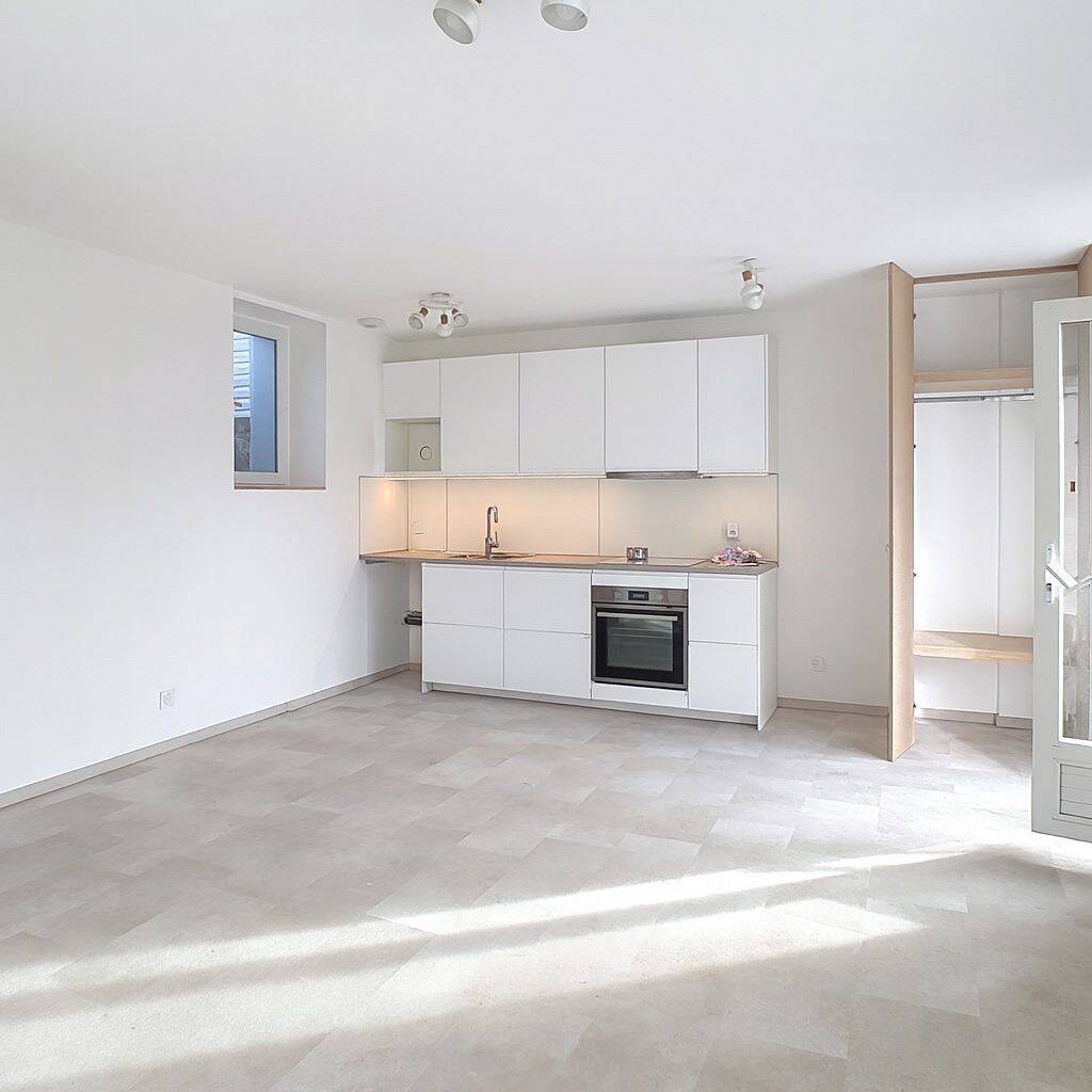 Appartement 3 pièces 52 m² · à La Rochelle · 51,5 m² · 975 €