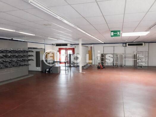 Local commercial à vendre 1 003 159 € 1 587 m² de surface de vente Amiens 2-La Vallée Amiens 80000
