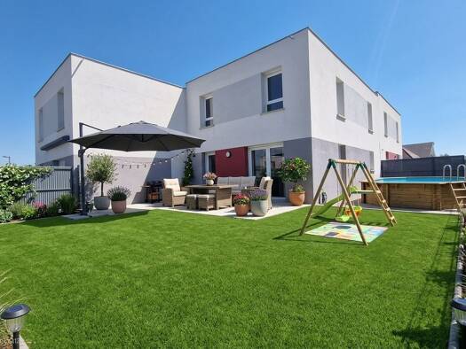 Maison à vendre 300 000 € 5 pièces 3 chambres 99 m² 276 m² de terrain Niederentzen 68127
