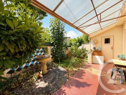 Maison à vendre 330 000 € 4 pièces 3 chambres 83,1 m² 140 m² de terrain Bègles 33130