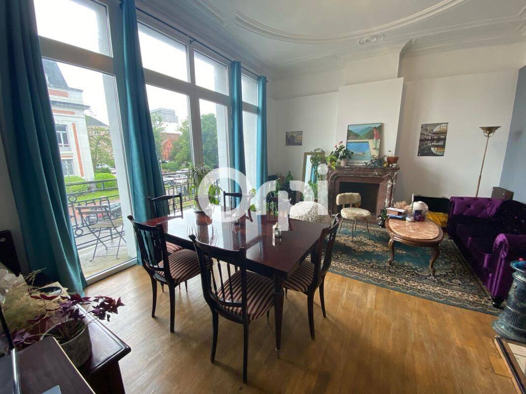 Appartement 3 pièces 84 m² · à Béthune · 84 m² · 820 €