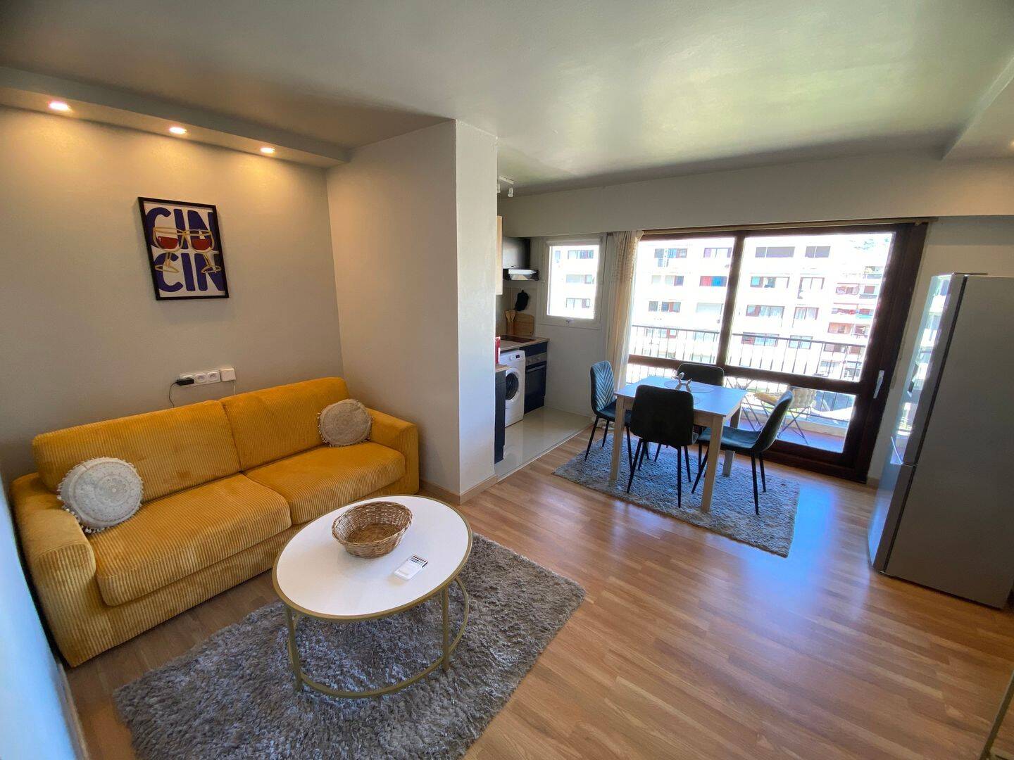 Appartement 1 pièce 25 m² · à Cannes · 25 m² · 900 €