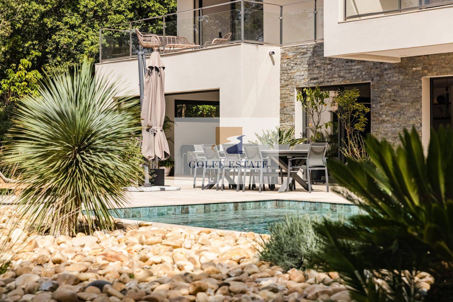 Maison 7 pièces 275 m² · à La Croix-Valmer · 275 m² · 2 790 000 €