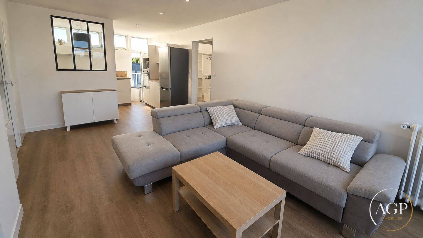 Appartement 4 pièces 65 m² · à Saint-Jean-de-la-Ruelle · 65,4 m² · 1 350 €/mois