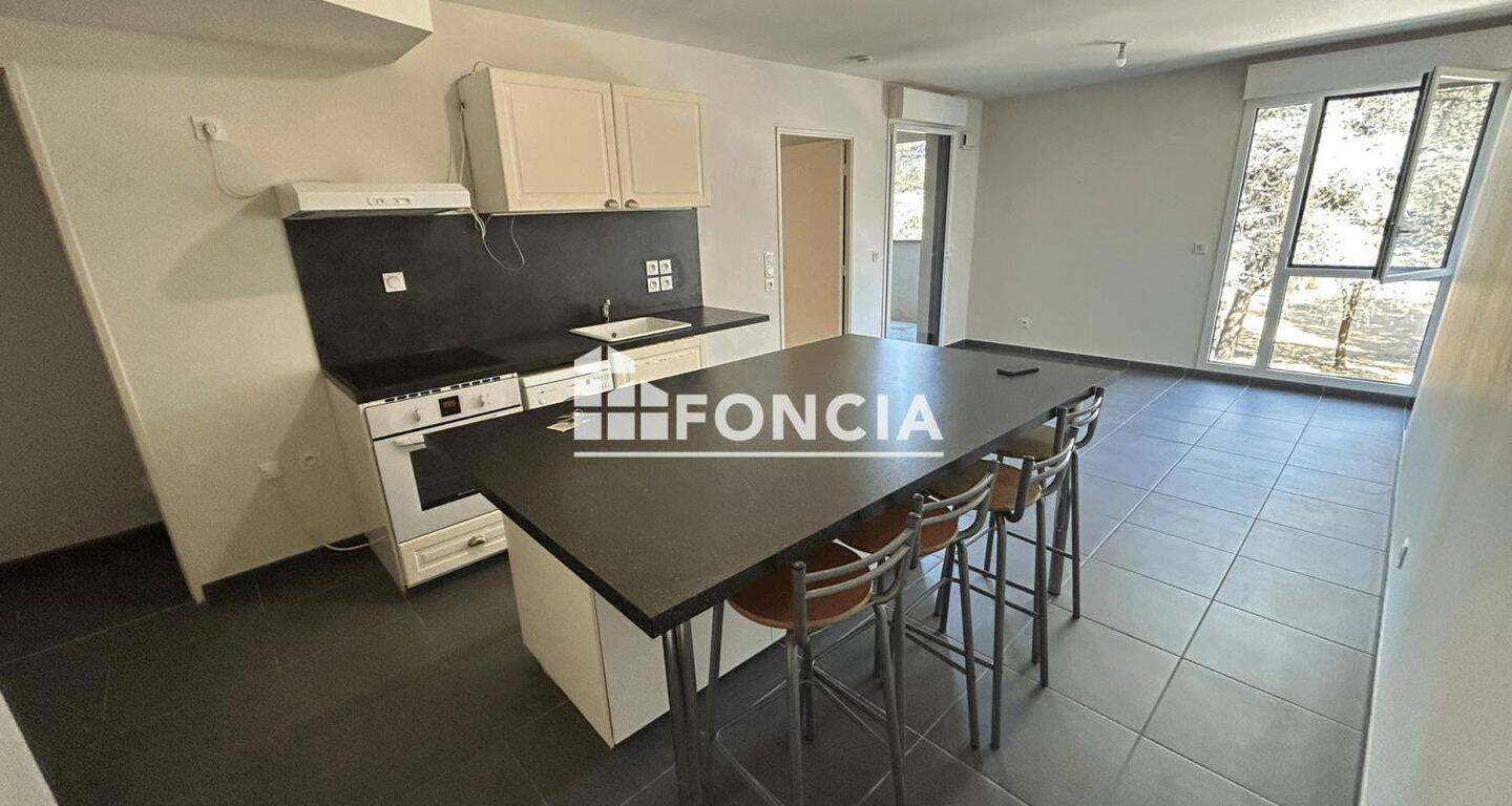 Appartement 2 pièces 43 m² · à Décines-Charpieu · 43,2 m² · 659 €