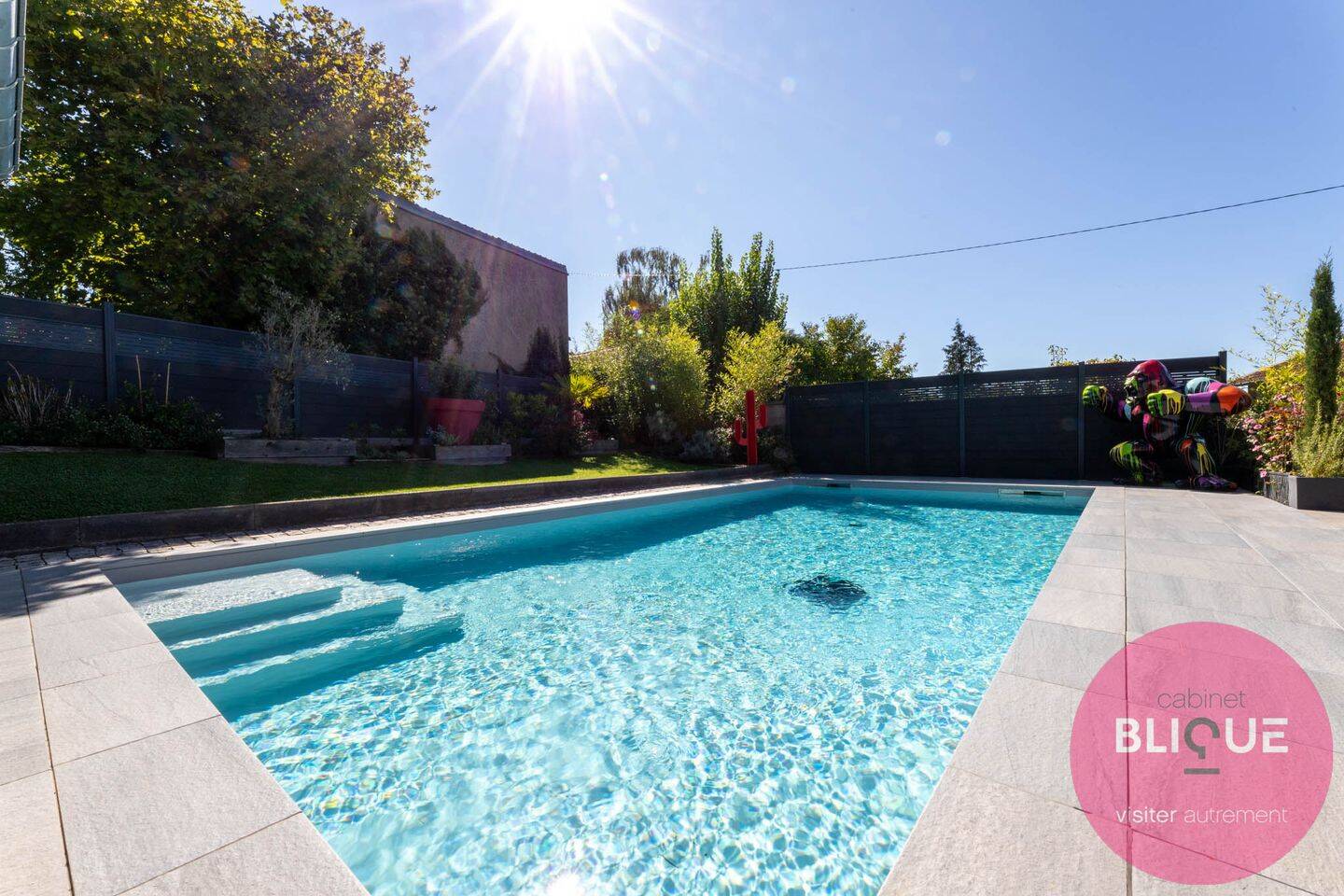 Maison 6 pièces 307 m² · à Lay-Saint-Christophe · 307 m² · 750 000 €