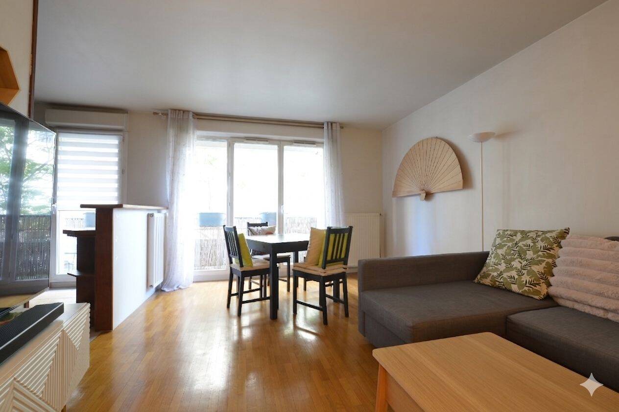 Appartement 3 pièces 63 m² · à Courbevoie · 62,7 m² · 449 000 €