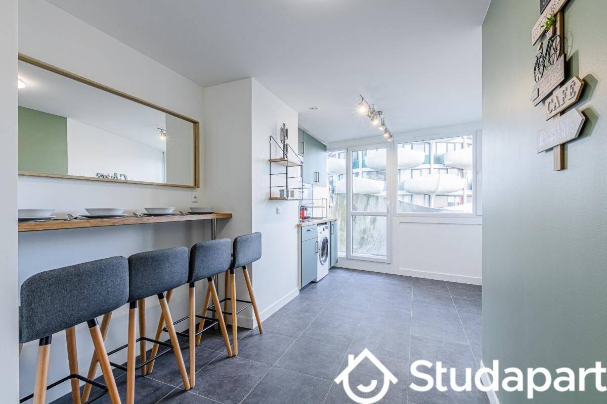 1 pièce 10 m² · à Créteil · 10 m² · 600 €