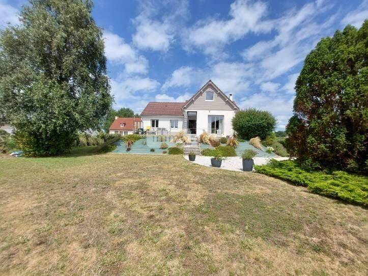 Maison 6 pièces 129 m² · à Bréhal · 129 m² · 426 400 €