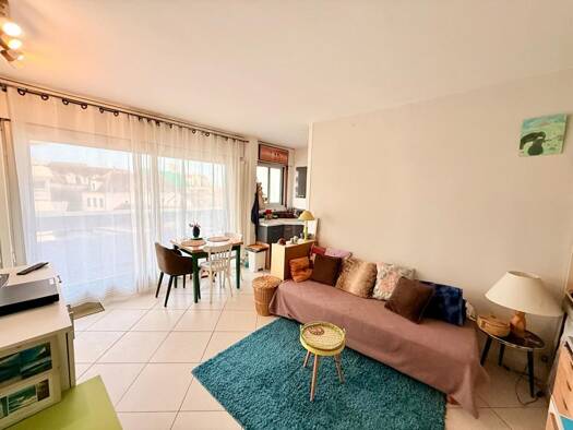 Appartement à vendre 79 500 € 2 pièces 1 chambre 31,6 m² Étage 2/3 Palais de Justice-Saint Eusebe-Pont Auxerre 89000