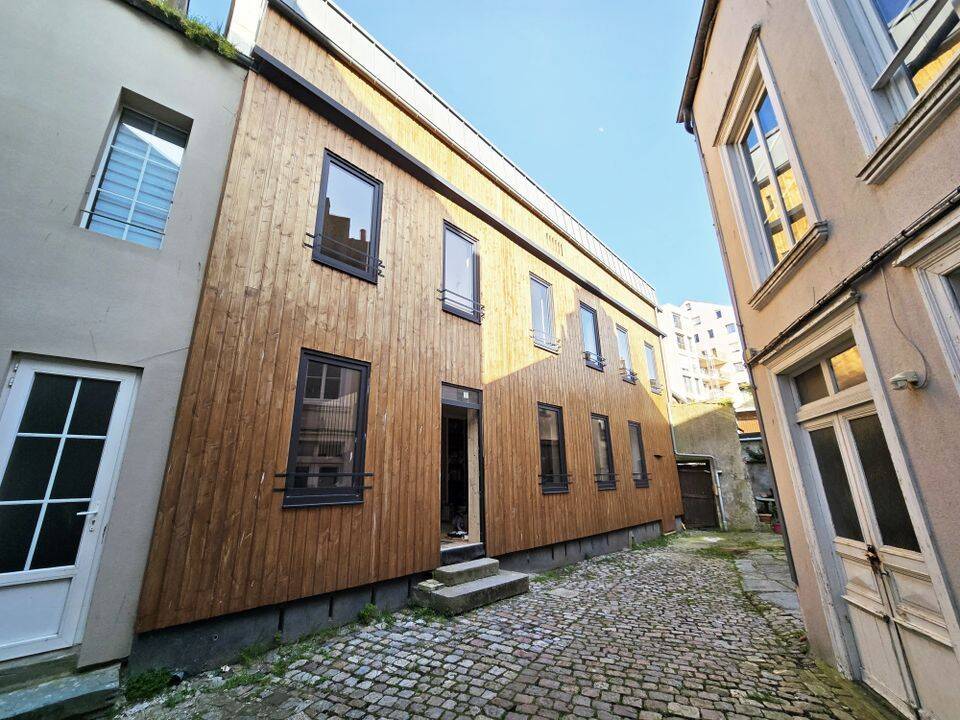 Maison 5 pièces 125 m² · à Cherbourg-en-Cotentin · 125 m² · 1 390 €