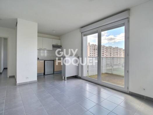 Appartement à vendre 245 000 € 2 pièces 1 chambre 44 m² Étage 4/5 Girondins Lyon 7ème arrondissement 69007