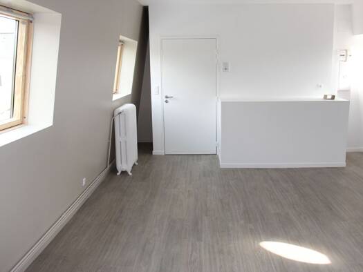 Appartement à louer 900 € 2 pièces 1 chambre 36 m² Étage 2/2 Marne Neuilly-Plaisance 93360