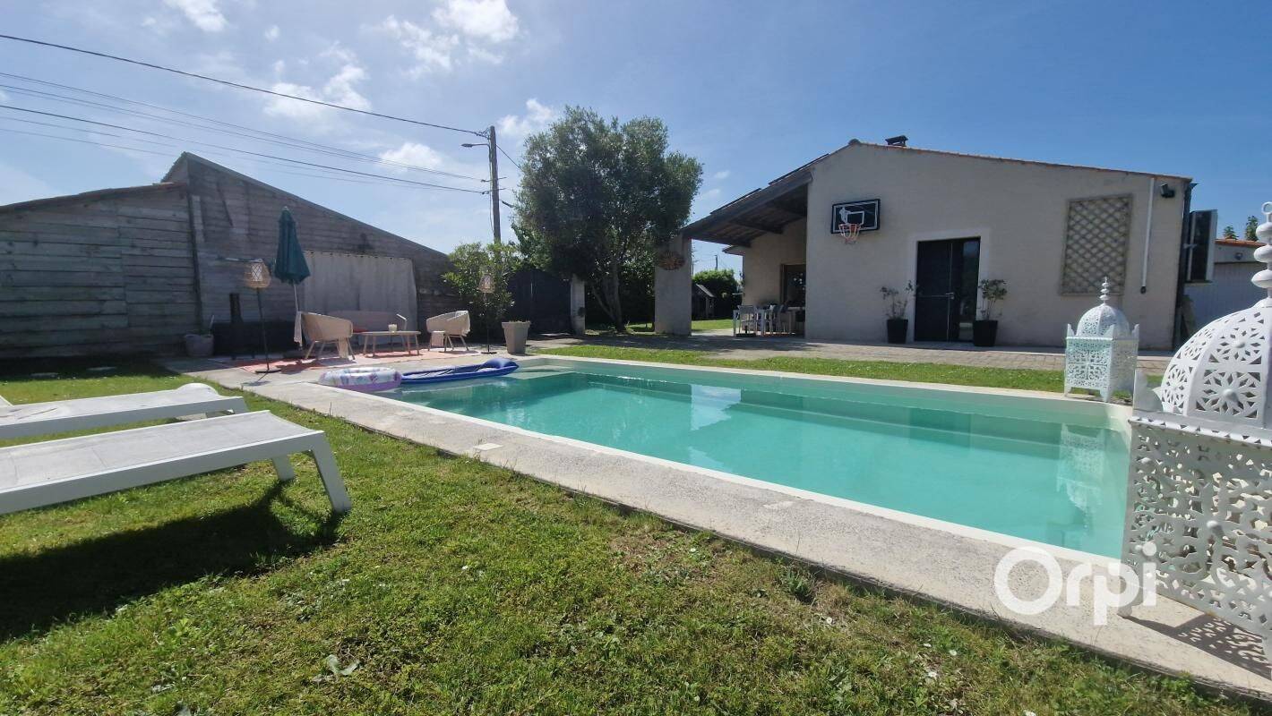 Maison 5 pièces 164 m² · à Le Gua · 163,5 m² · 438 000 €