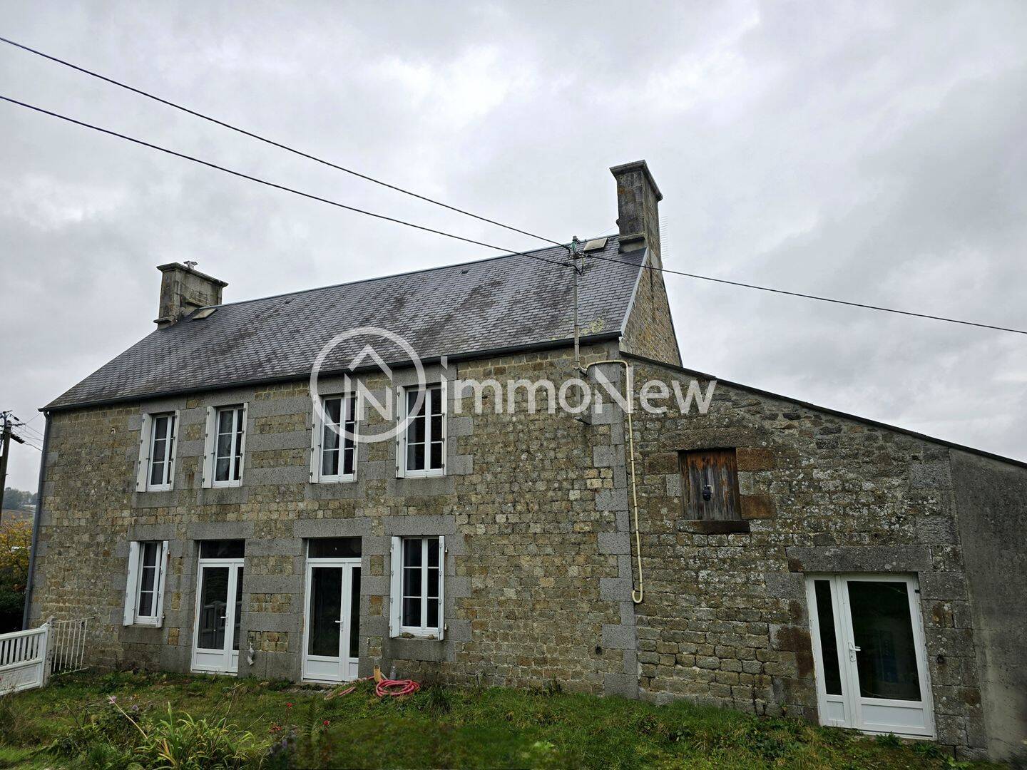 Maison 5 pièces 127 m² · à Sourdeval · 127 m² · 121 600 €