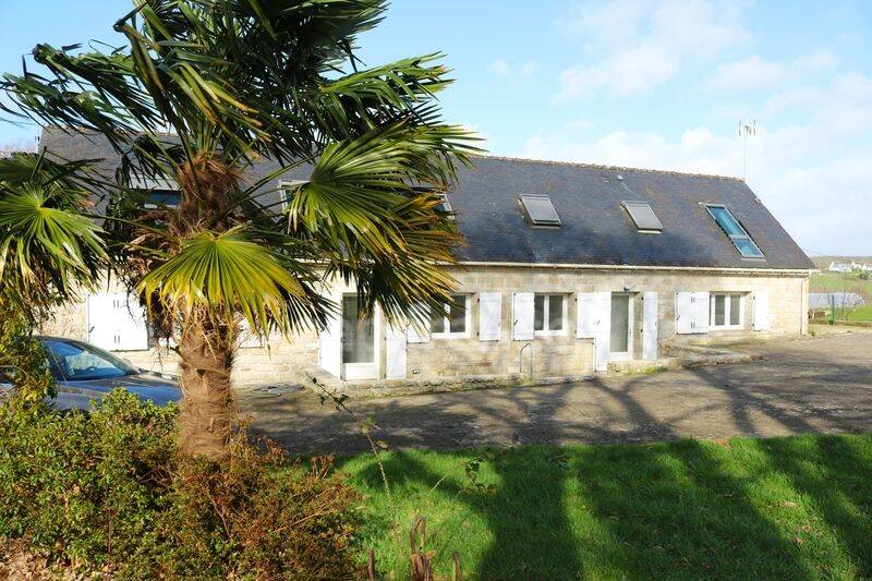 Maison 7 pièces 177 m² · à Guengat · 177 m² · 349 000 €