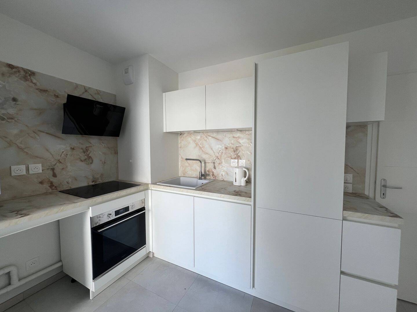Appartement 2 pièces 53 m² · à Écully · 53 m² · 946 €/mois