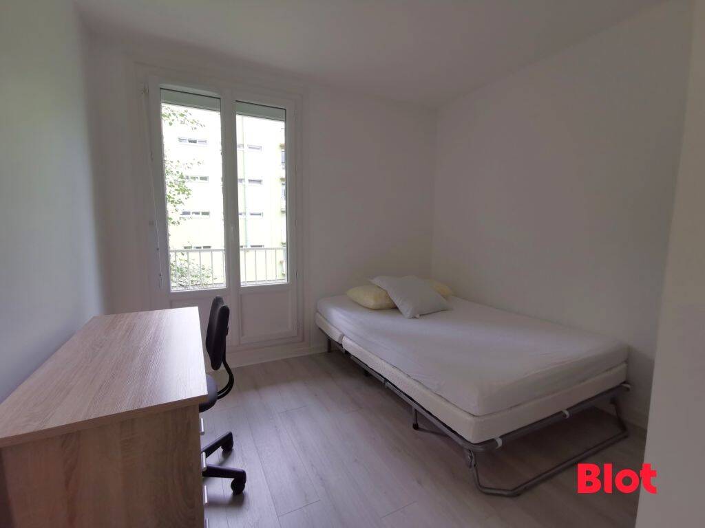 A LOUER / RENNES VILLEJEAN - T4 MEUBLÉ 3 CHAMBRES - 1 280EUR CC — 4