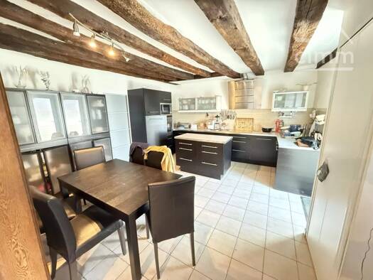 Maison à vendre 235 000 € 6 pièces 4 chambres 142,8 m² 420 m² de terrain Saint-Claude-de-Diray 41350